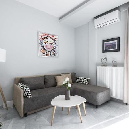 Soleggiato Minimal Apartment Tesalónica Exterior foto